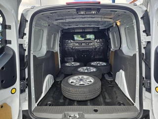 Ford Transit Connect – thumbnail 11