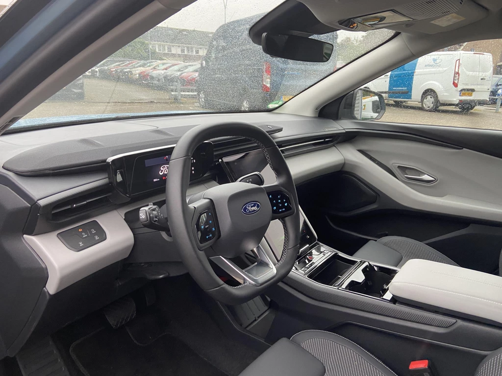 Ford Explorer – foto 10