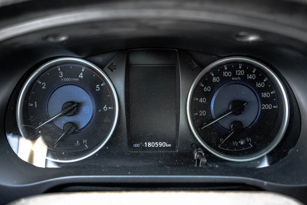 Toyota Hilux – foto 17