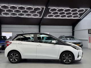 Toyota Yaris – thumbnail 7
