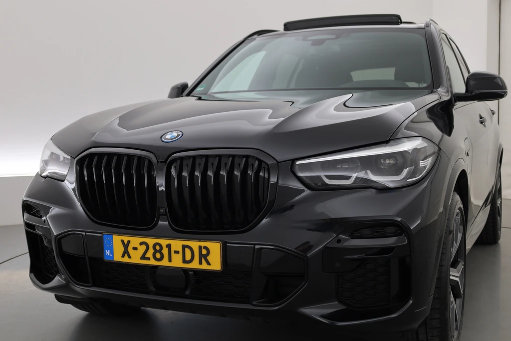 BMW X5 – foto 2