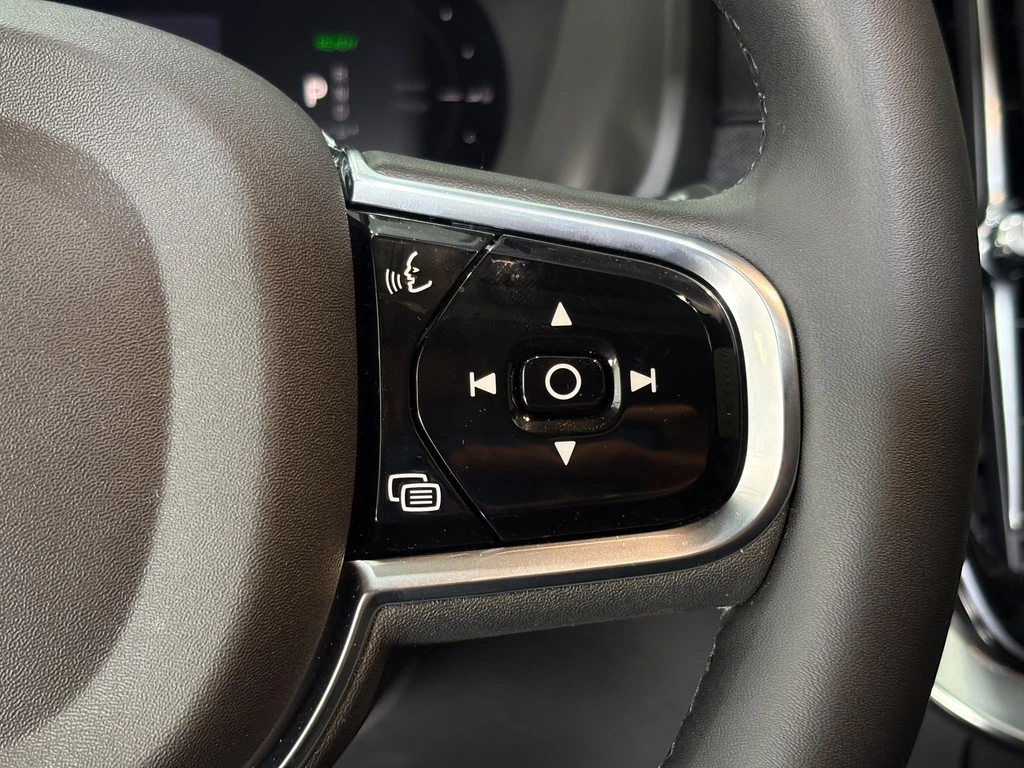 Volvo XC90 – foto 33