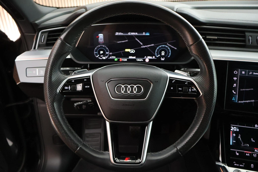 Audi e-tron – foto 17