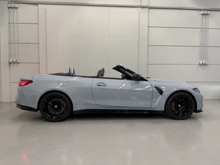 BMW M4 – thumbnail 8