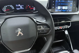 Peugeot 2008 – thumbnail 18