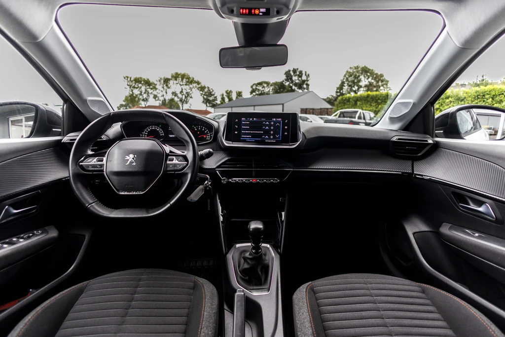 Peugeot 208 – foto 20