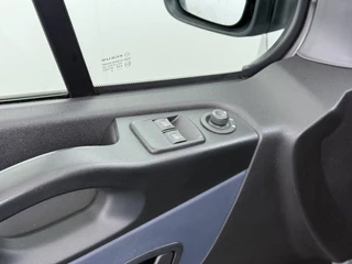 Opel Vivaro – thumbnail 31