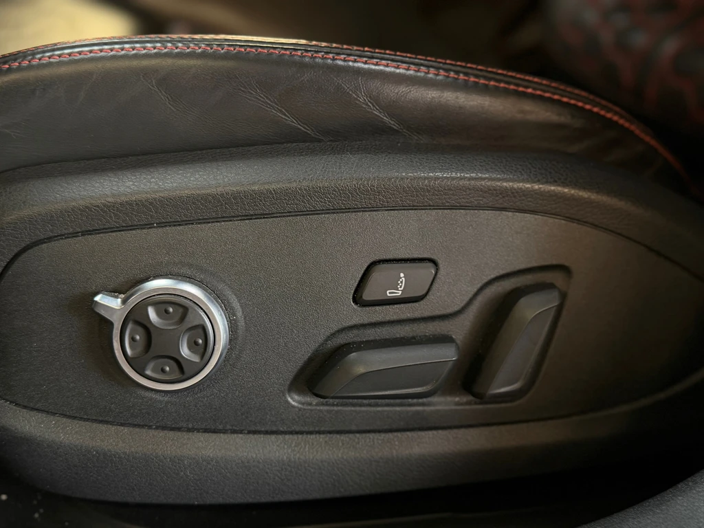 Audi RS4 – foto 15