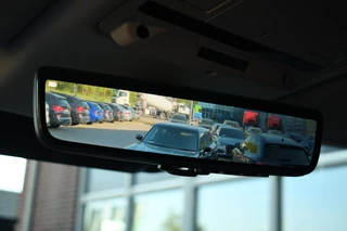 Land Rover Defender – thumbnail 36