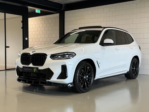 BMW X3 xDrive30e High Executive M Sport Shadow | PANO | M STOELEN | H/K | ACC | 360 | CARPLAY | MEMORY | DEALER | 1E EIG