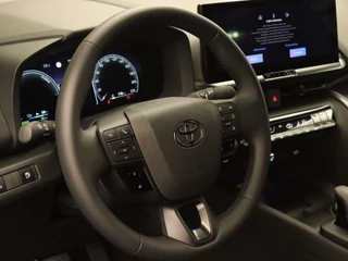 Toyota C-HR – thumbnail 11