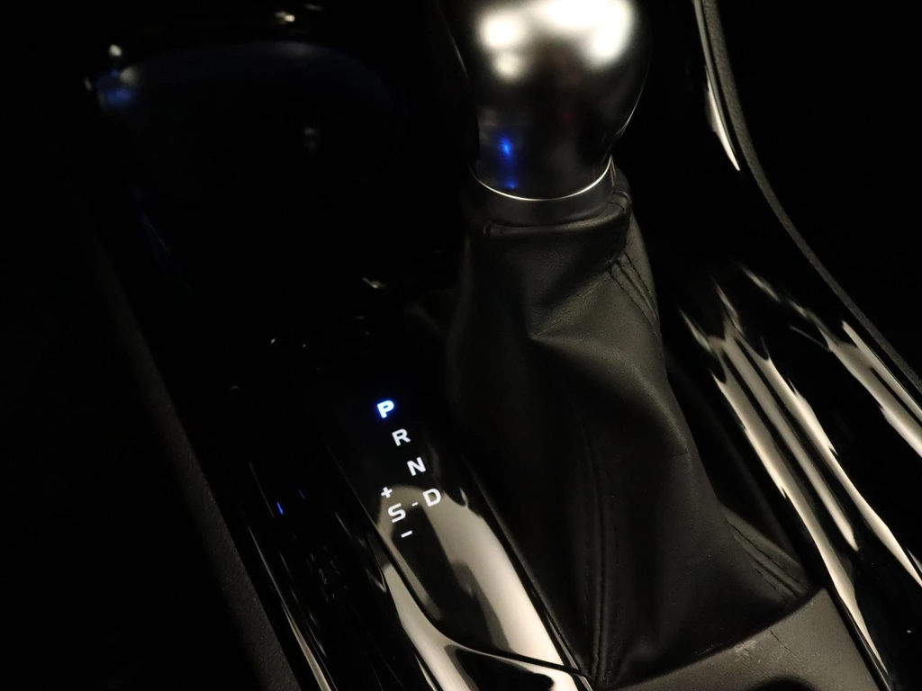 Toyota C-HR – foto 33