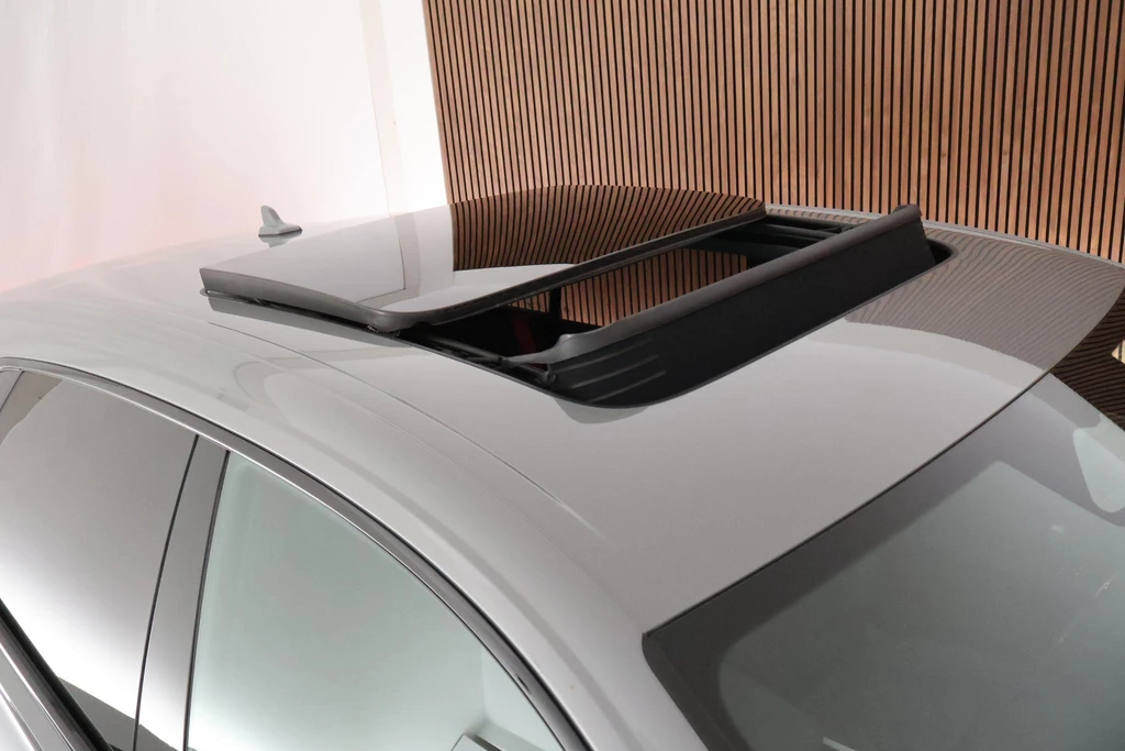 Audi Q8 – foto 15