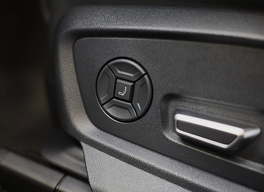 Audi Q8 – foto 33