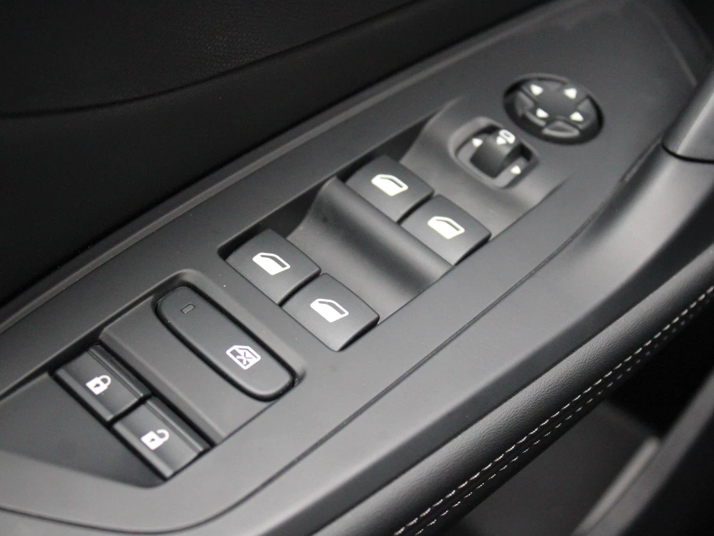 Peugeot 408 – foto 19