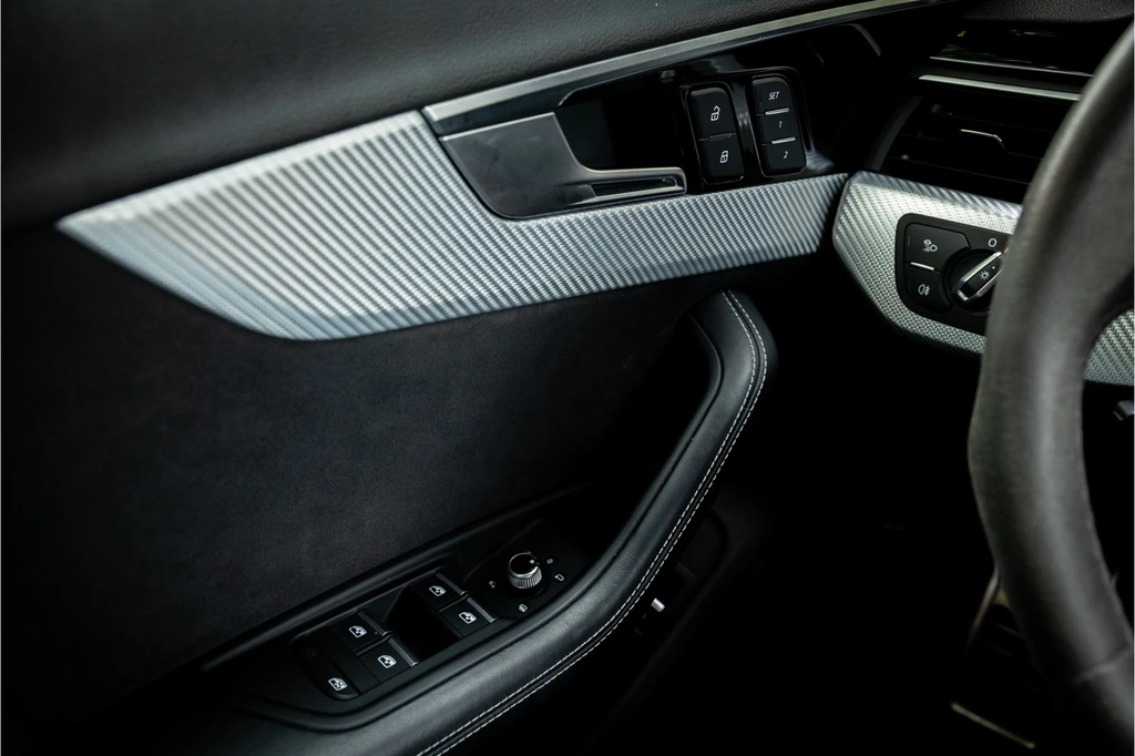 Audi RS4 – foto 35