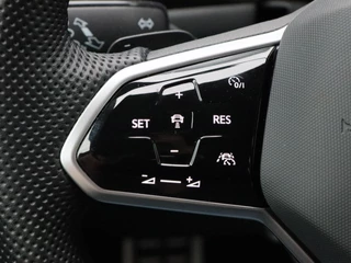 Volkswagen T-Roc – thumbnail 24