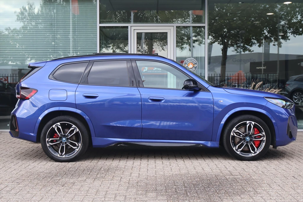 BMW iX1 – foto 7