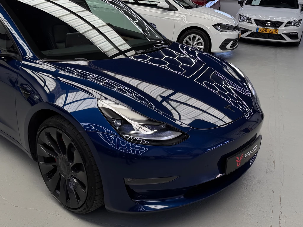 Tesla Model 3 – foto 12
