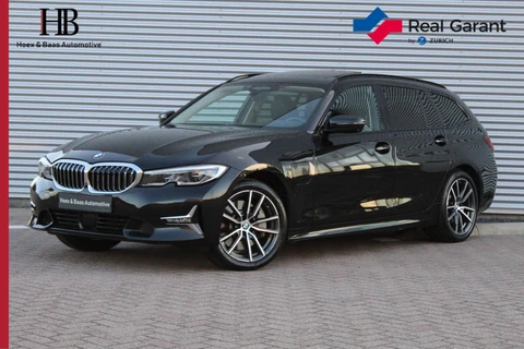 BMW 3-serie Touring 330e xDrive Pano/Trekhaak/Headup/Camera/Leder