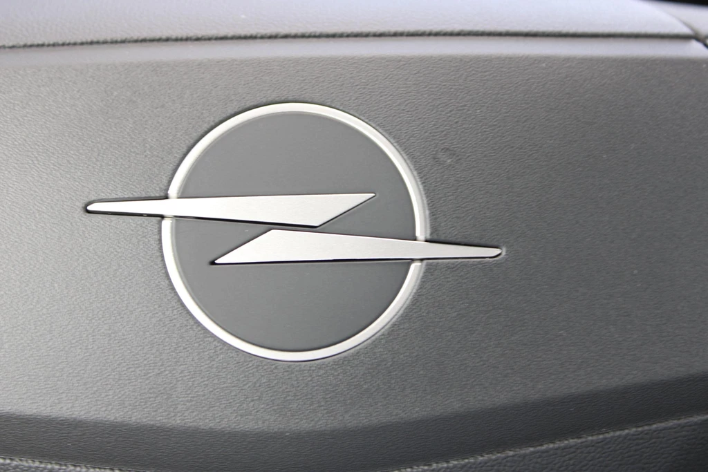 Opel Frontera – foto 17