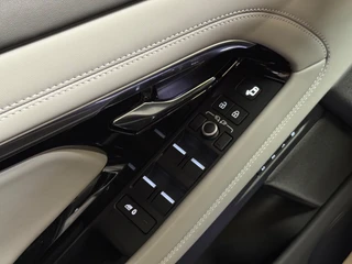 Land Rover Range Rover Evoque – thumbnail 17