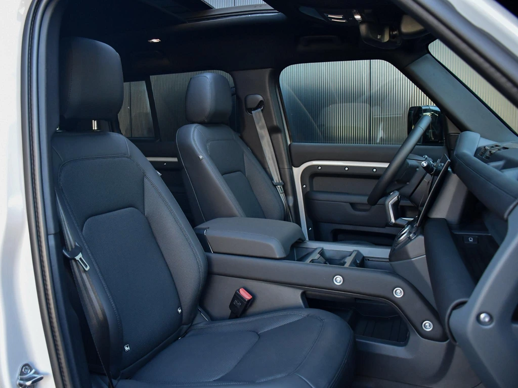 Land Rover Defender – foto 17