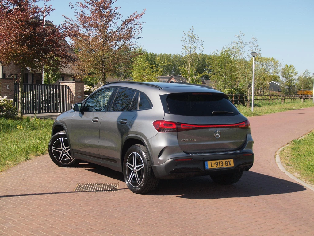 Mercedes-Benz EQA – foto 3