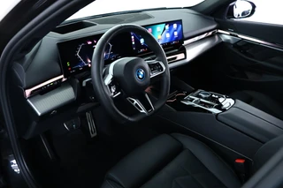 BMW i5 – thumbnail 11