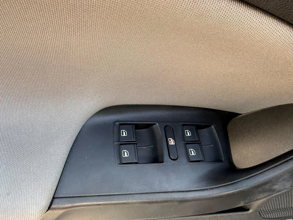 SEAT Ibiza – foto 34