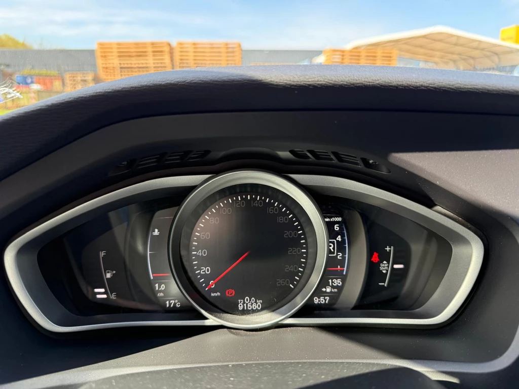 Volvo V40 – foto 42