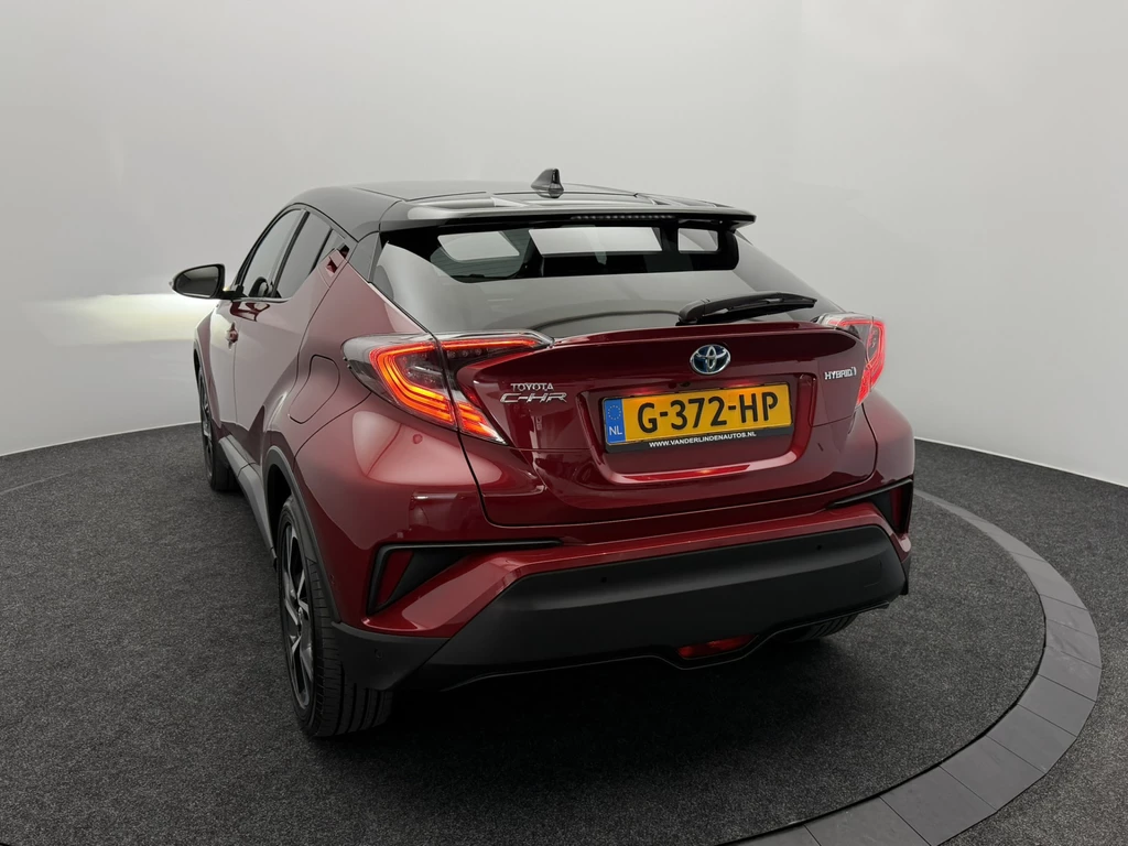Toyota C-HR – foto 4