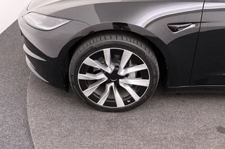 Tesla Model 3 – thumbnail 7