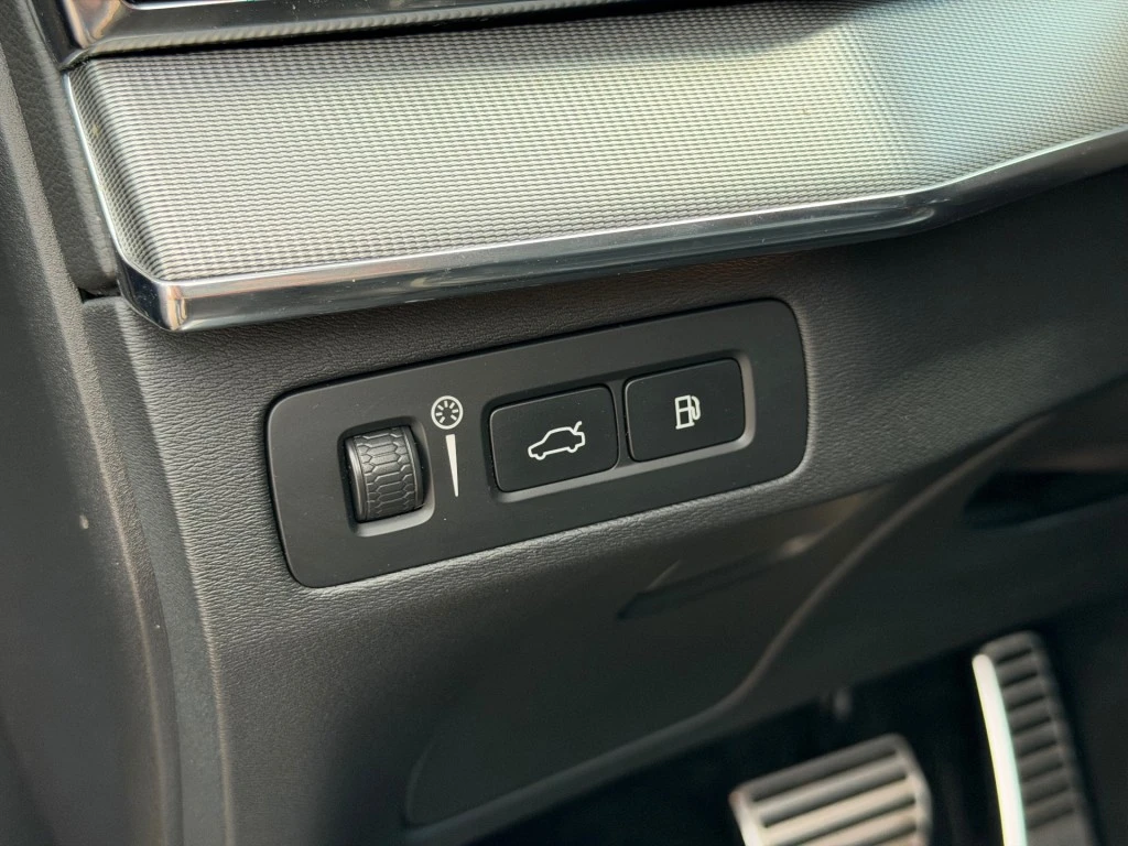 Volvo XC90 – foto 36