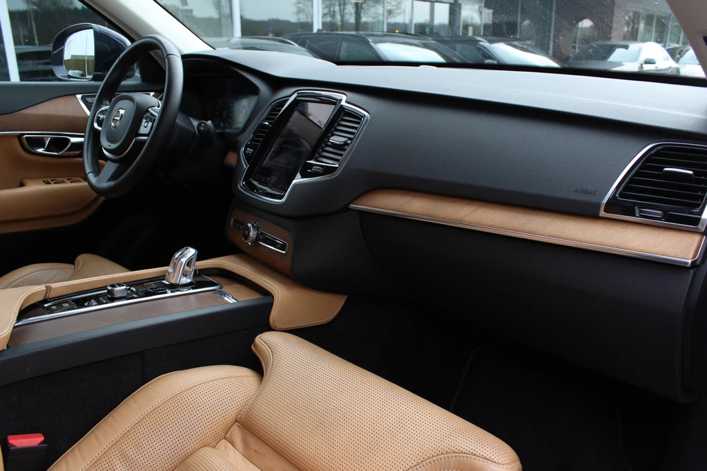 Volvo XC90 – foto 9