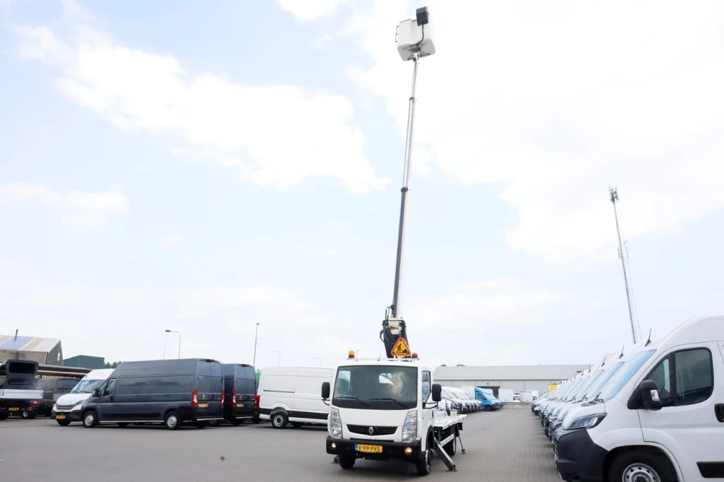 Renault Maxity – foto 8
