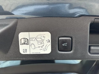 Ford Kuga – thumbnail 9