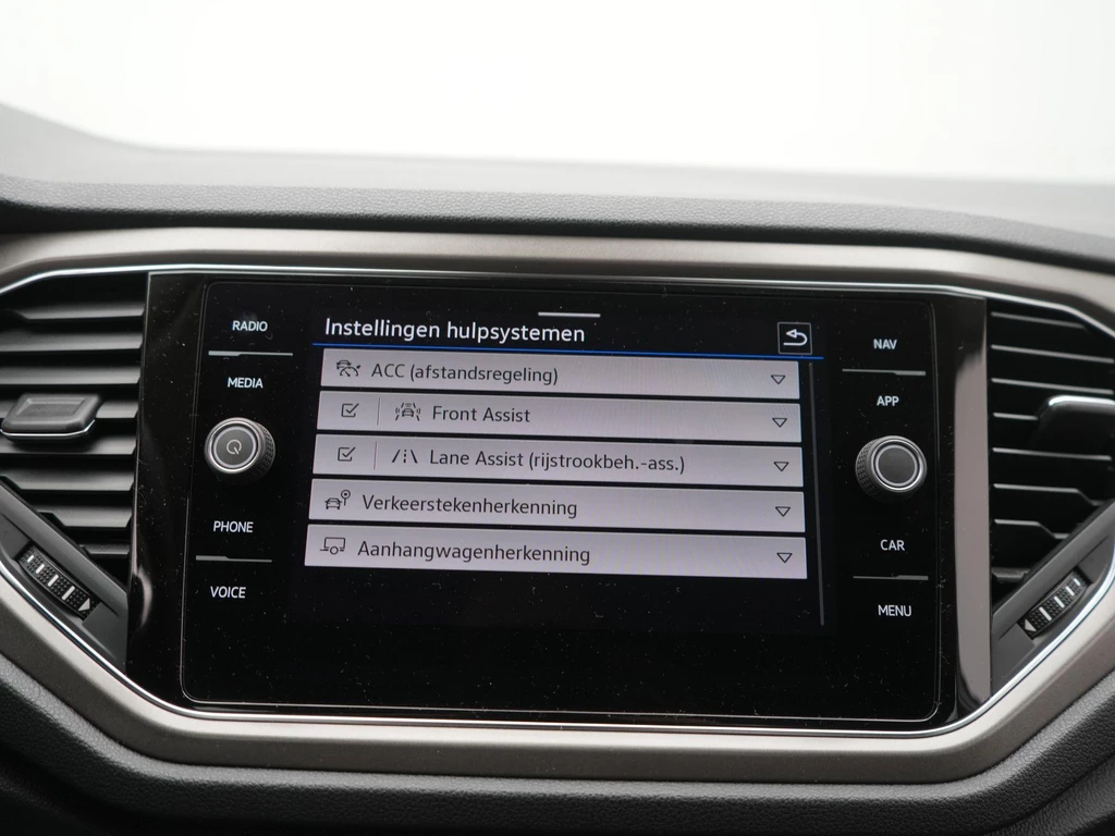 Volkswagen T-Roc – foto 24