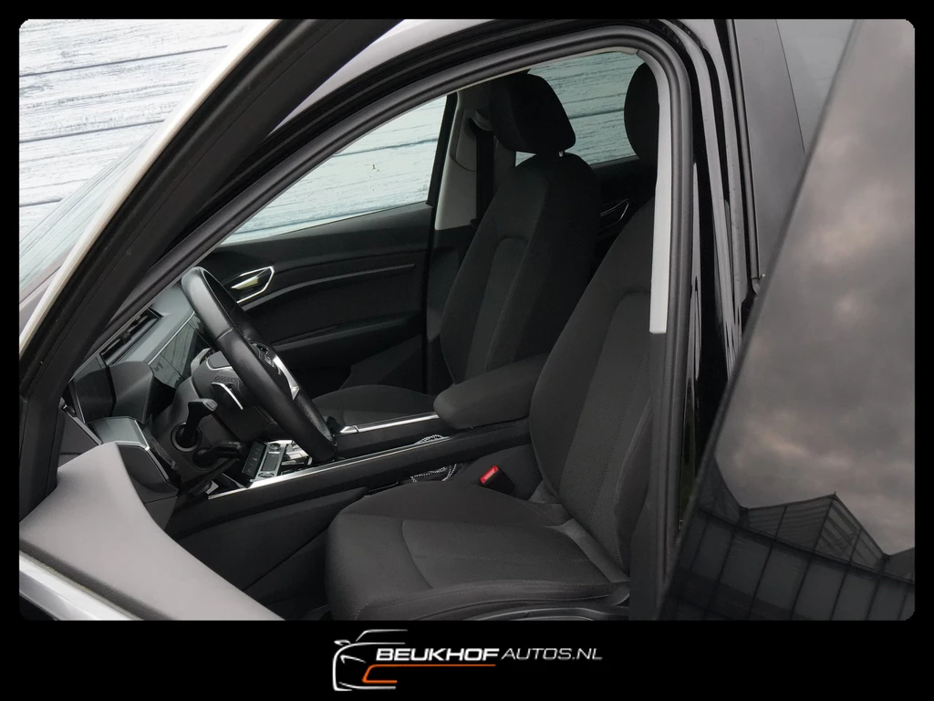 Audi e-tron – foto 39