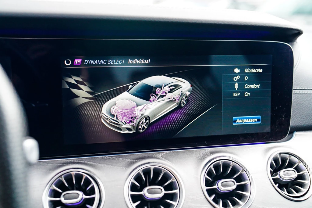 Mercedes-Benz CLS – foto 58