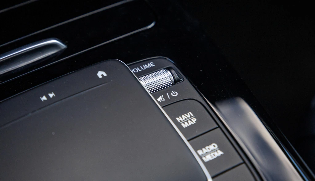 Mercedes-Benz CLA – foto 33