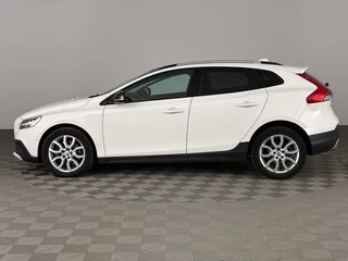 Volvo V40 – thumbnail 1