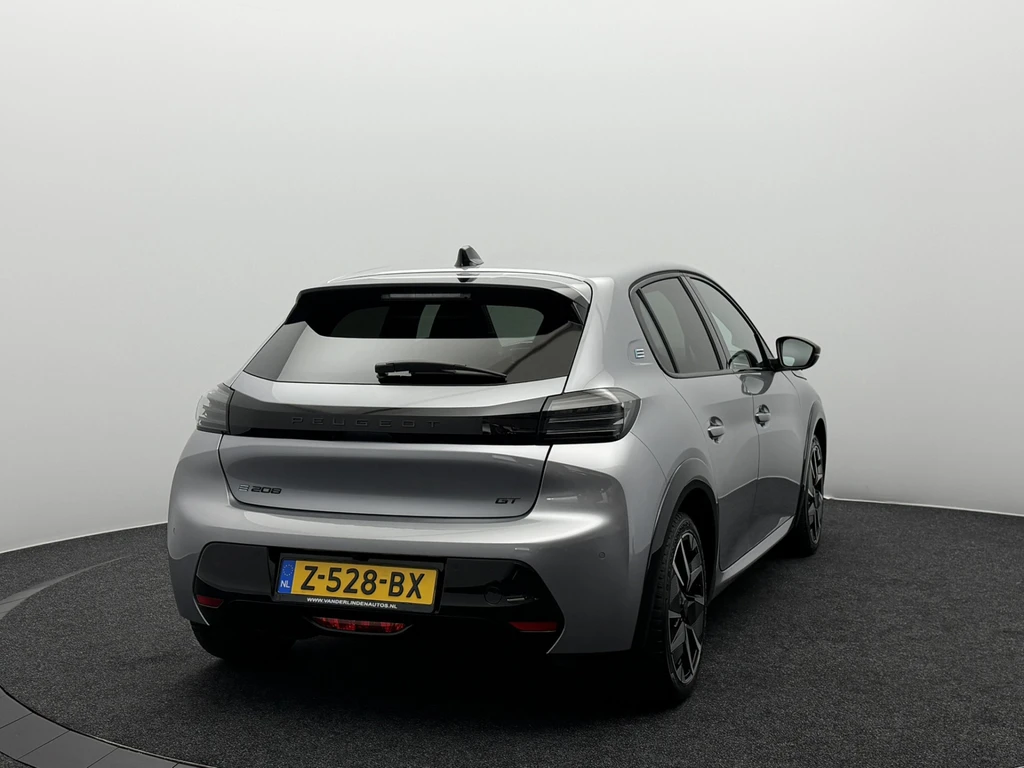 Peugeot e-208 – foto 5