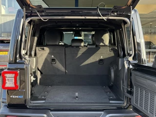 Jeep Wrangler – thumbnail 12