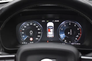 Volvo XC40 – thumbnail 20