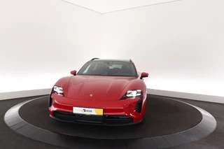 Porsche Taycan – thumbnail 14