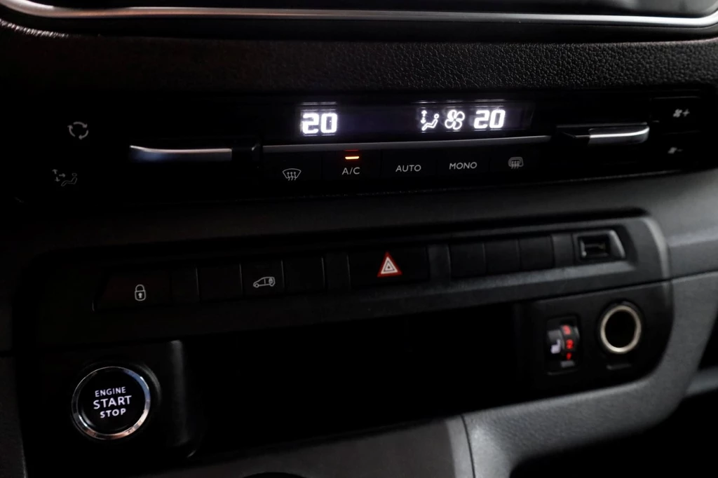 Opel Vivaro – foto 18