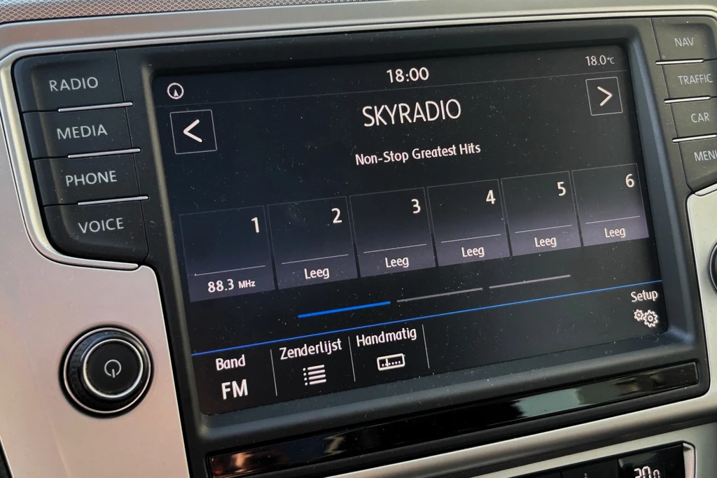 Volkswagen Passat – foto 19