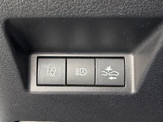 Toyota Yaris – thumbnail 33