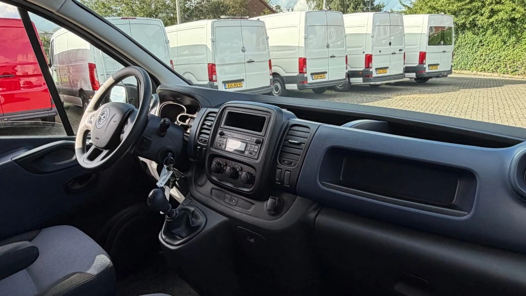Opel Vivaro – foto 11